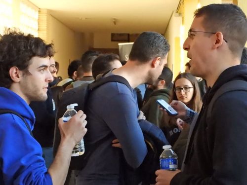 52527546247 d899801513 c