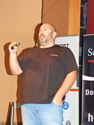 52528011661 84e8ed204b c