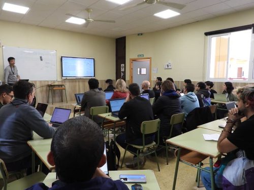 52528490040 3a7b215489 c