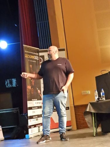 52528558773 c8e03f8860 c