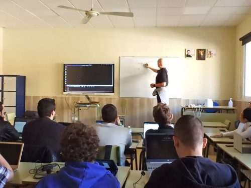 52528559228 c619be97fb c