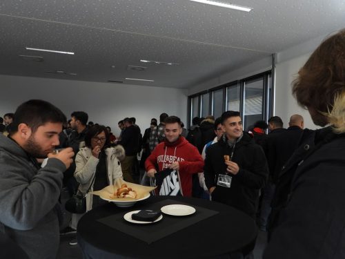 dscn0213 49132475373 l