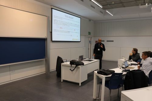 img 2490 49156903751 l