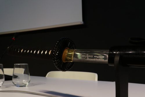 img 2501 49133319062 l